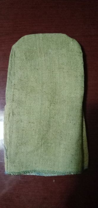 Продам рабочие рукавицы.