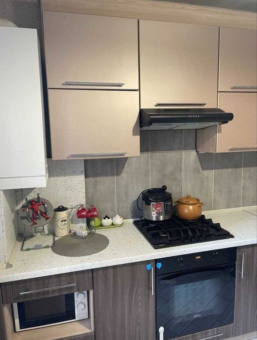 3-кімнатна квартира з АВТОНОМНИМ опаленням на Малікова