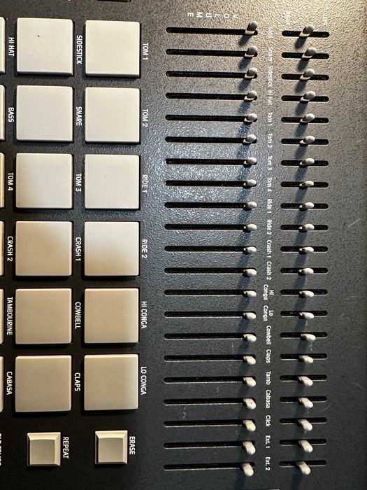 Linn 9000 Drum Machine