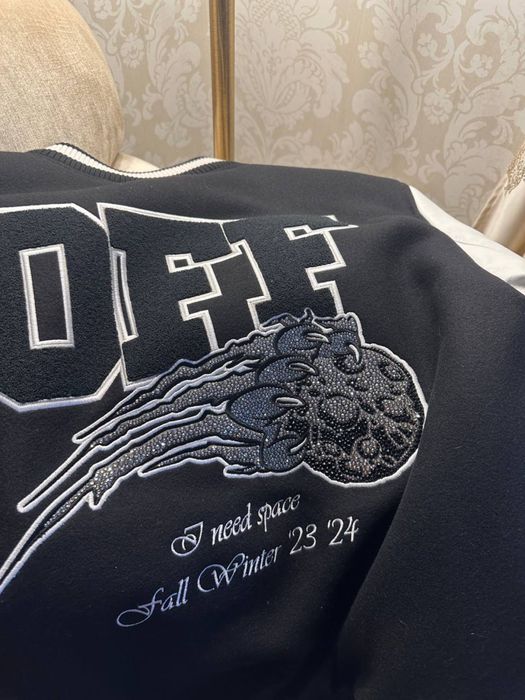 Off White бомбер