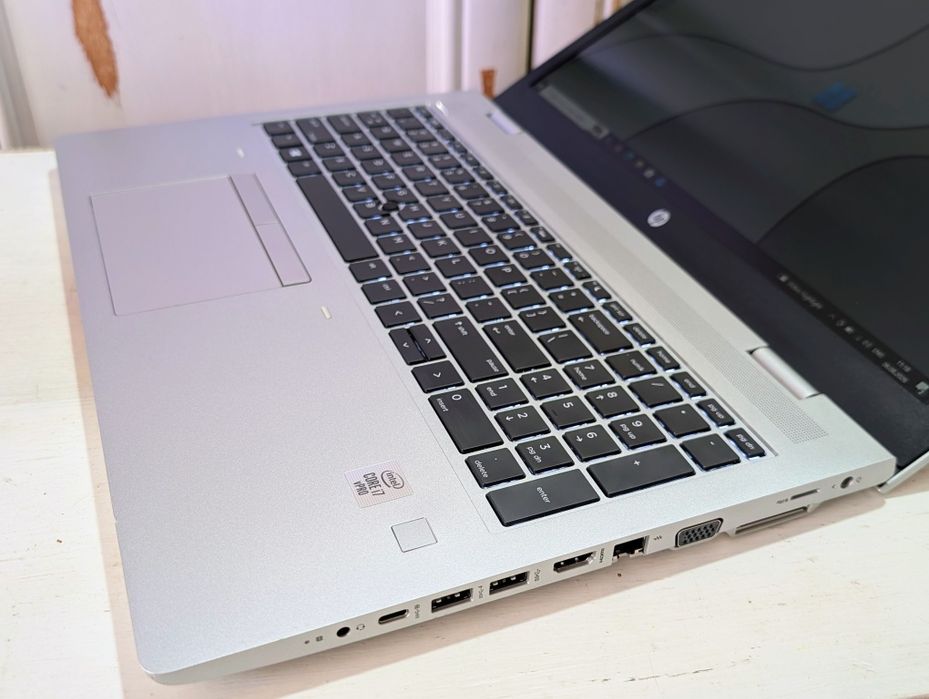 HP ProBook 650 g7_ i7-10610u_ips_16/256