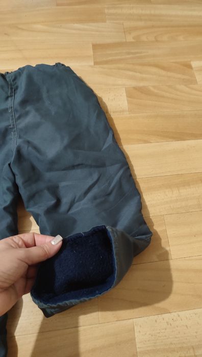 Продам спортивные штаны на флисе для мальчика р 92