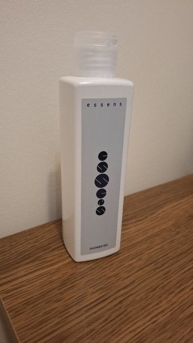 Гель для душу ESSENS 200ml
