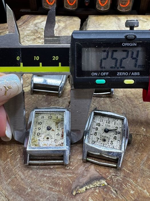 Stare zegarki na części albo de renowacji