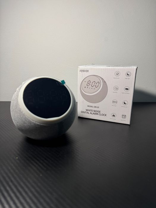 White noise digital