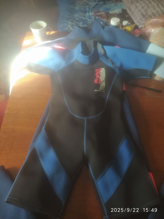 Гидрокостюмы продам или обменяю