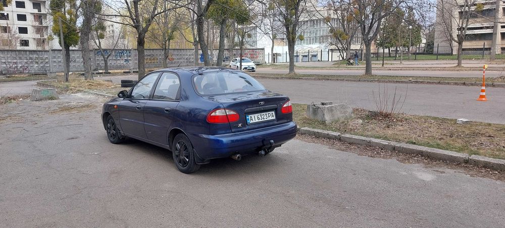Продам Ланос Сенс на повному бойовому ходу...