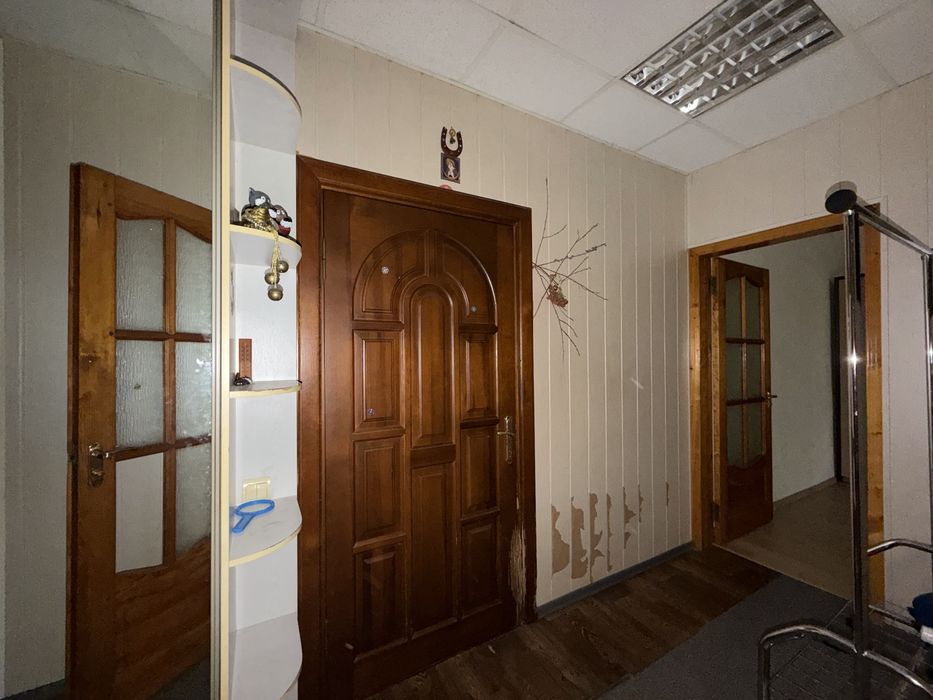 Двохкімнатна квартира, до центру 2 хв!