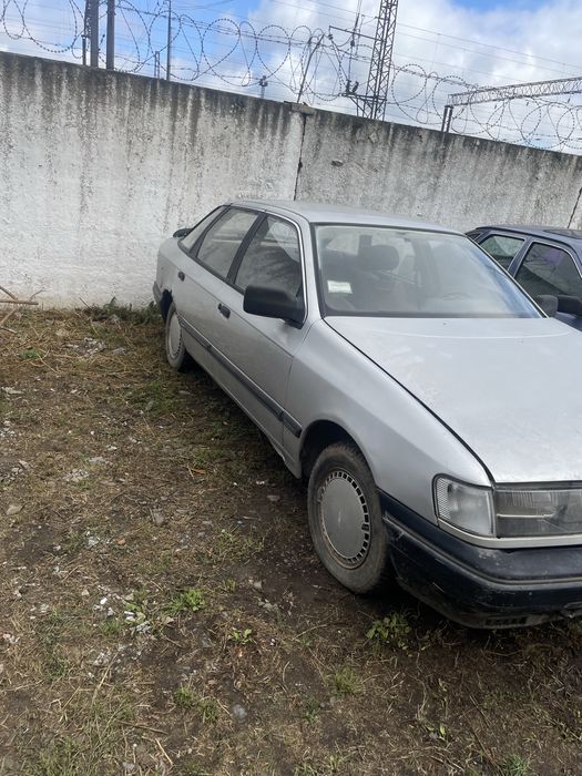Продам Ford Sierra/Scorpio ціна за два автомобіля)