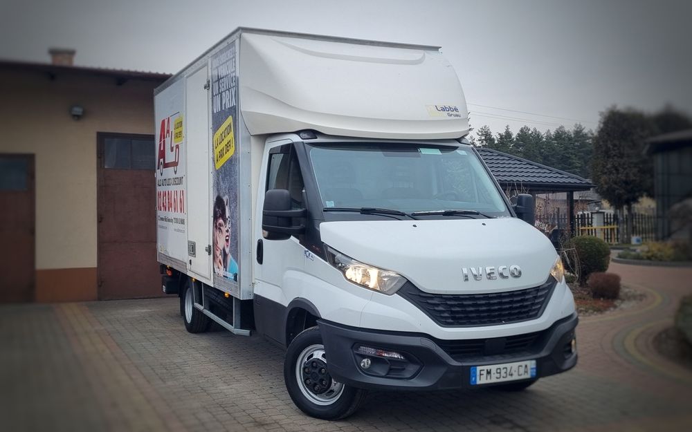 Iveco Daily 35c16 3.0  / Lift / kontener z windą