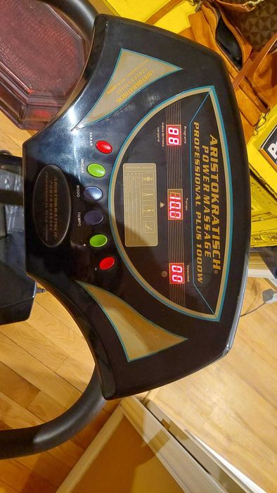 Plataforma Vibratória Aristokratisch Power Massage Professional Plus