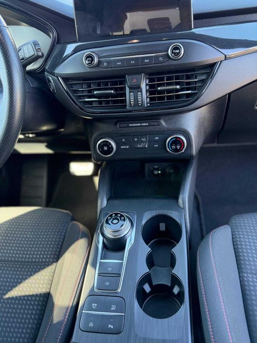 Ford Focus — fotografia 9