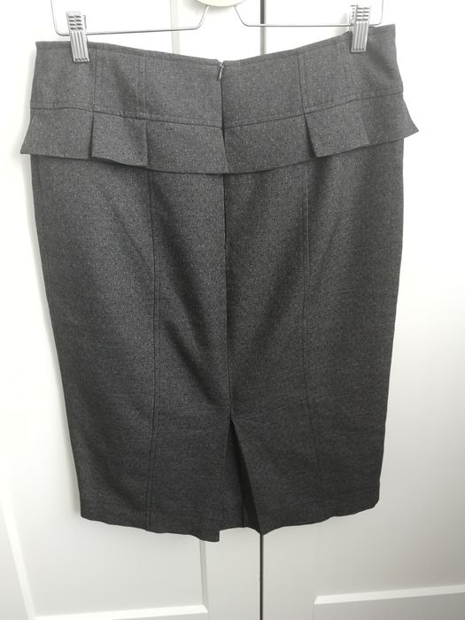 Spódnica  ołówkowa szara Quiosque