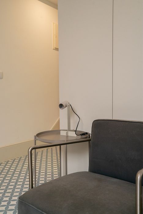 Apartamento T0 Duplex na Rua do Almada