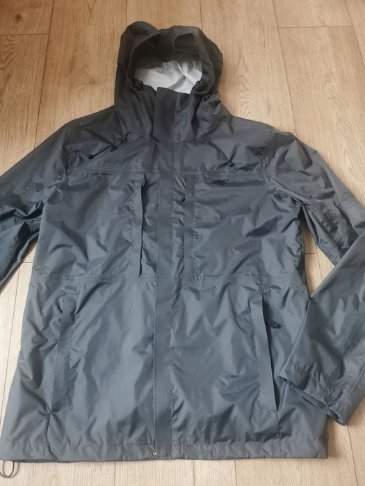 Kurtka 4f przeciwdeszczowa j. nowa.