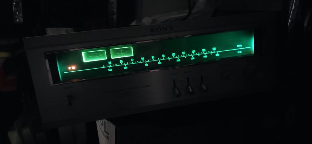 Piękny Tuner radiowy ST-SONY 5140 Vintage