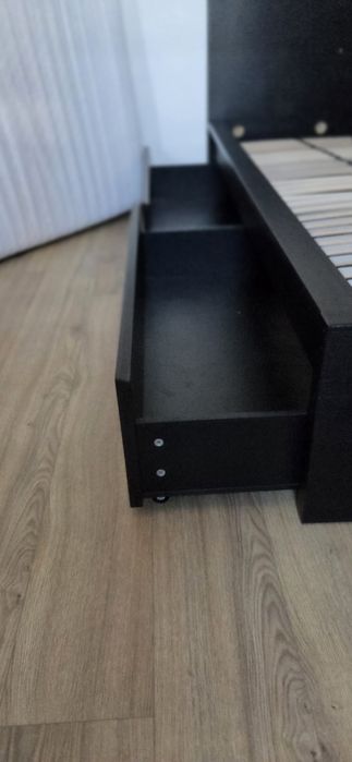 Łóżko IKEA Malm 200x90