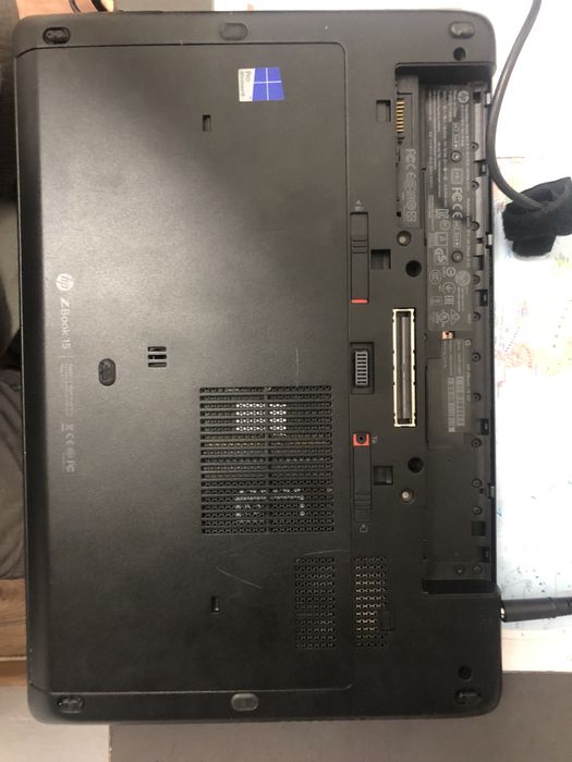 Hp zbook 15 g2 ssd120gb ram8gb