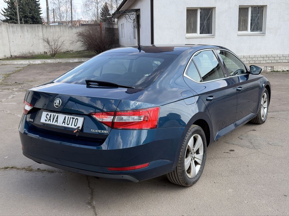 Житомир Skoda SuperB 32.0дизель CRLB 2015 праве кермо в Житомирі