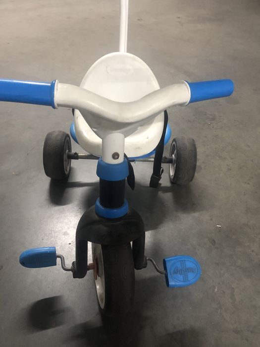Triciclo de criança