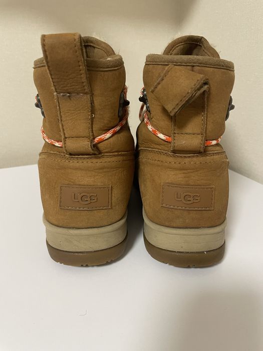 Теплі стилтні ugg 41
