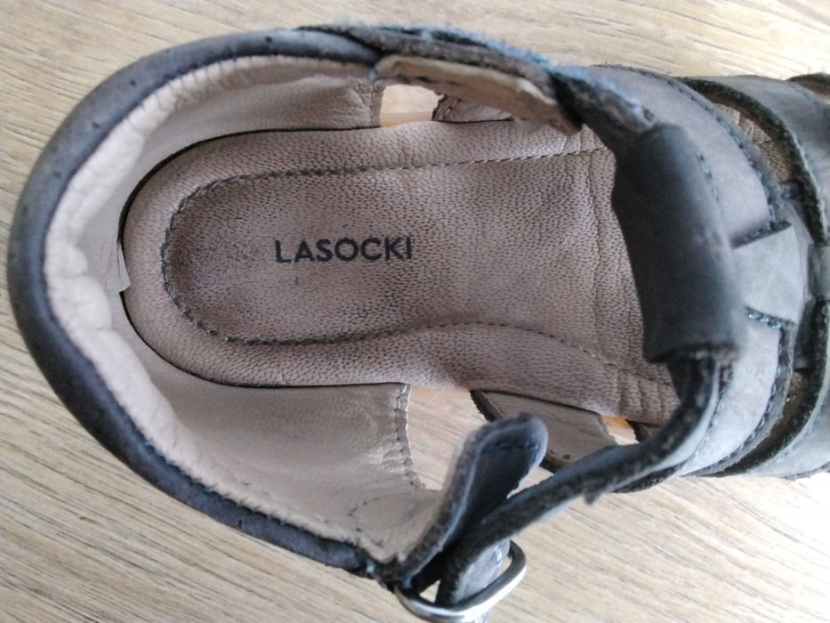 Sandałki Lasocki roz 23