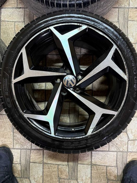 Диски Volkswagen Passat 255/40/R19