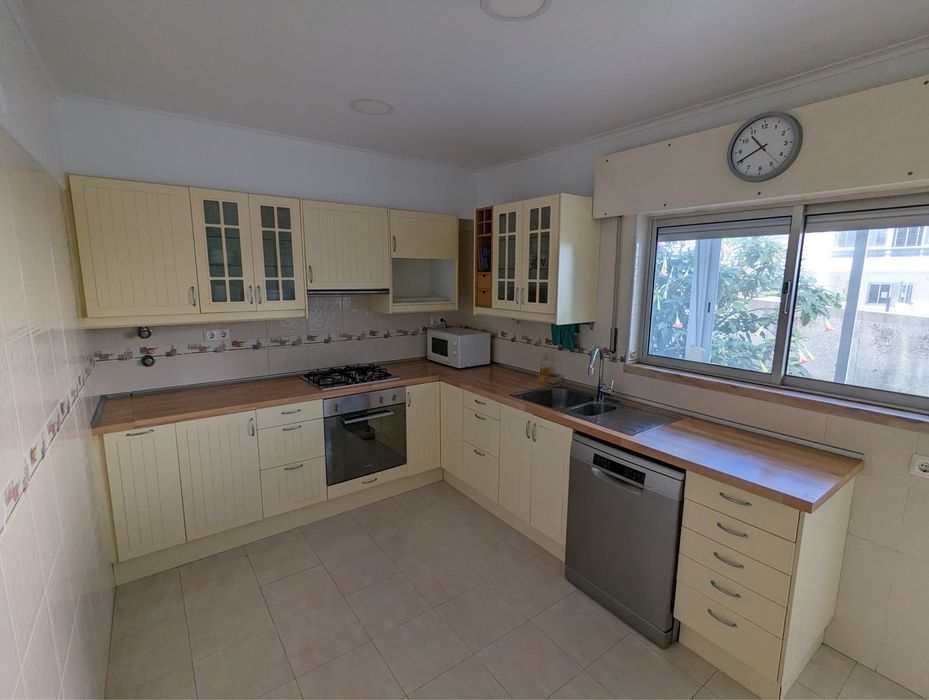 Arrenda-se apartamento T2 Vila Fria/Porto Salvo / Oeiras