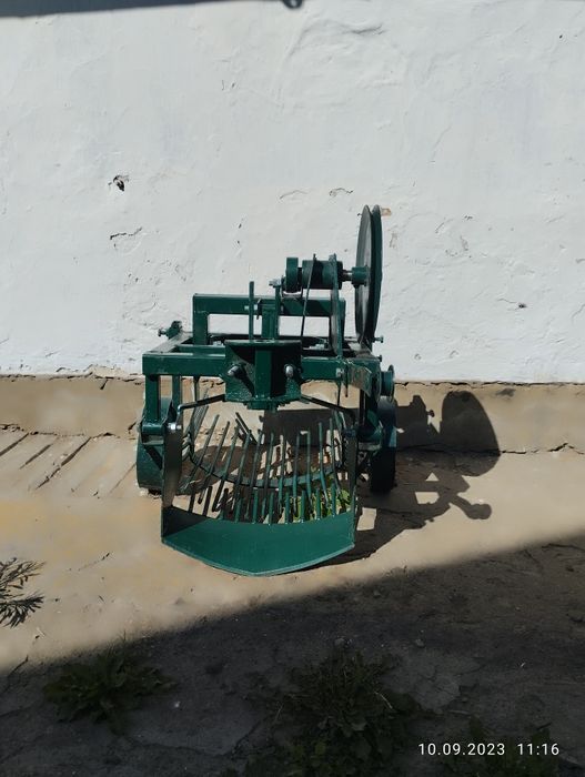 Картоплекопачка мотоблока 5500грн.
