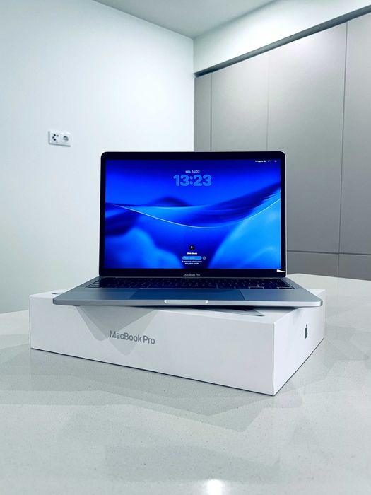 MacBook Pro M2 13,3” como novo + Fatura com garantia ativa