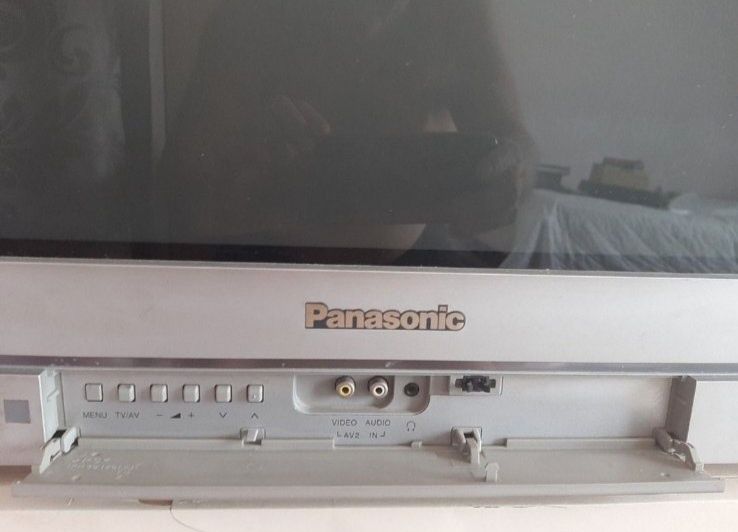 Дивидиплеер "Одион",  телевизор Панасоник
