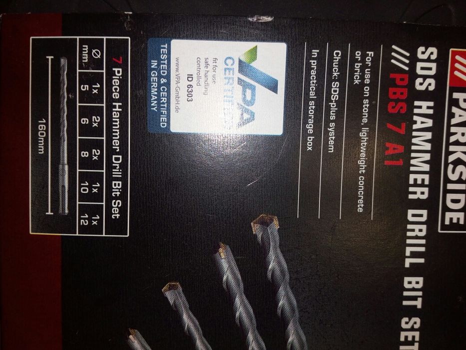 Wiertła udarowe bity nowe.