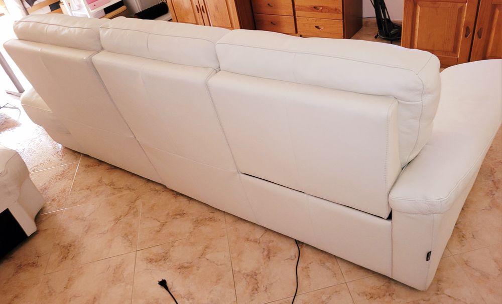 Disponivel Setembro -Chateau d'Ax, Pele Premium