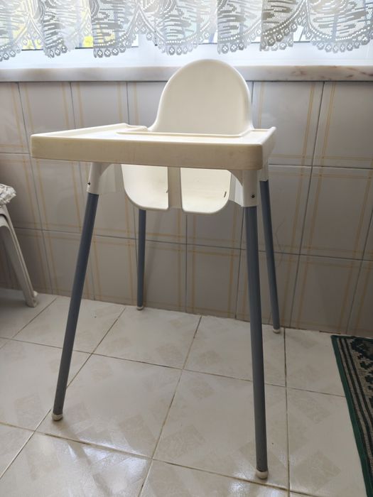 Cadeira de refeição bebé IKEA ANTILOP com tabuleiro – tenho 2 unidades