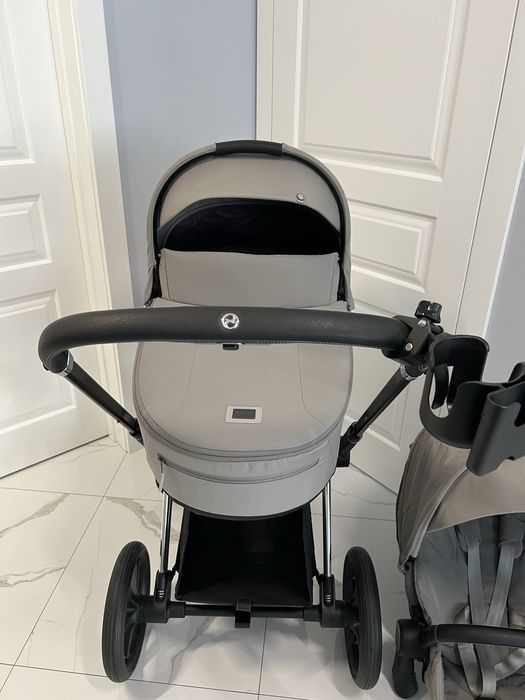Cybex Priam 4.0, 2 в 1, Mirage Grey на шасі Chrome Black (2025)