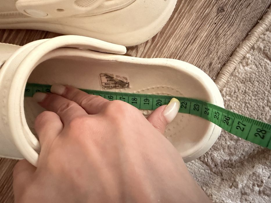 ТЕРМІНОВО! крокси сабо , crocs , M3-W5 р , 35-36