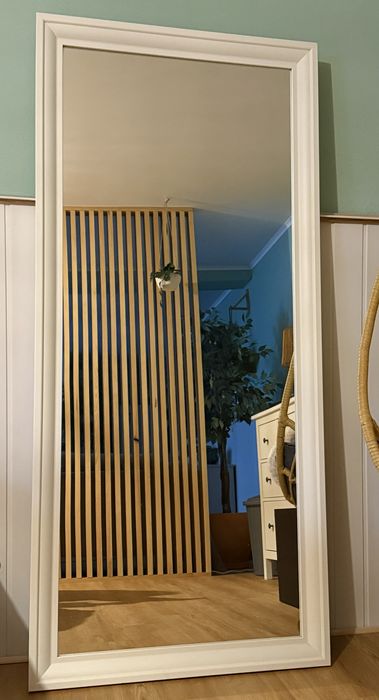Espelho branco Toftbyn Ikea