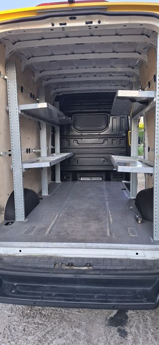 Regały do busa zabudowa warsztatowa