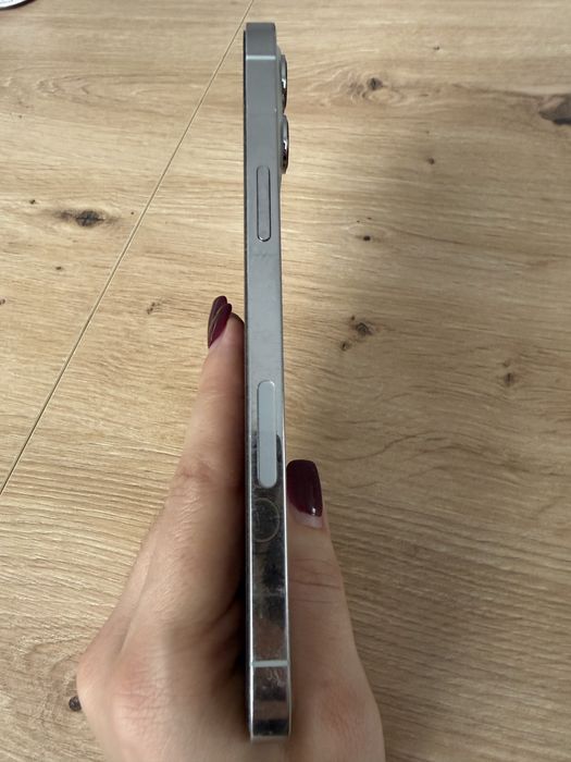 Sprzedam iPhone 12 Pro Max 256 GB w dobrym stanie