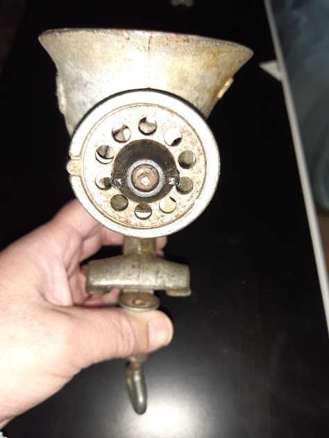 Máquina de Moer Carne Antiga