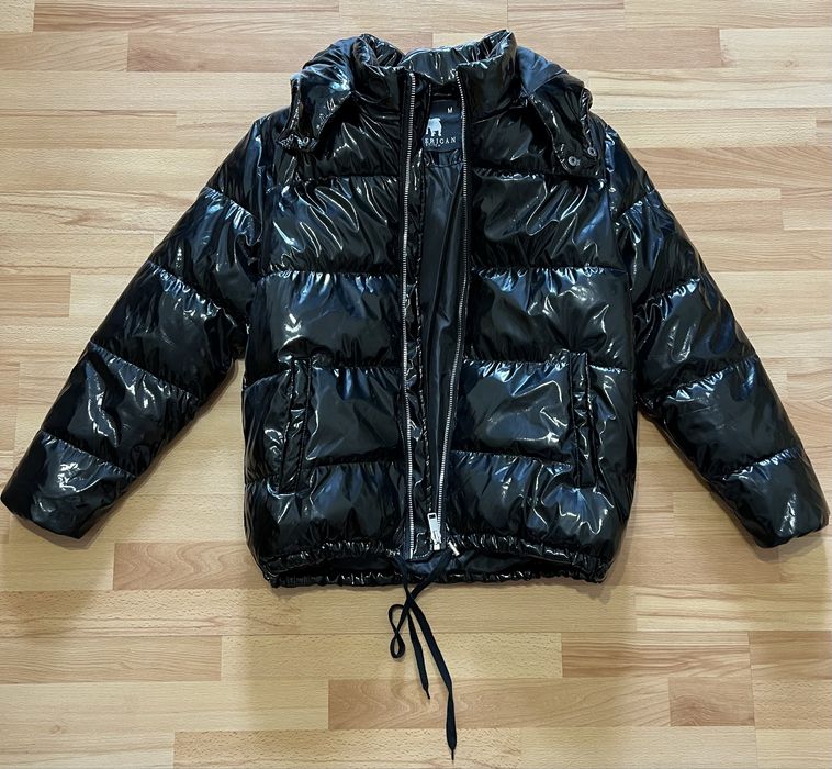 American Stitch Shine Puffer куртка чорна глянцева М як нова