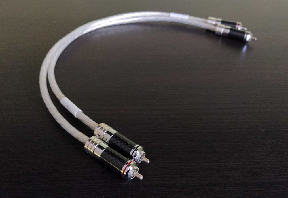 interkonekt RCA Valab Supreme Carbon Rhodium CuTe  x 1m