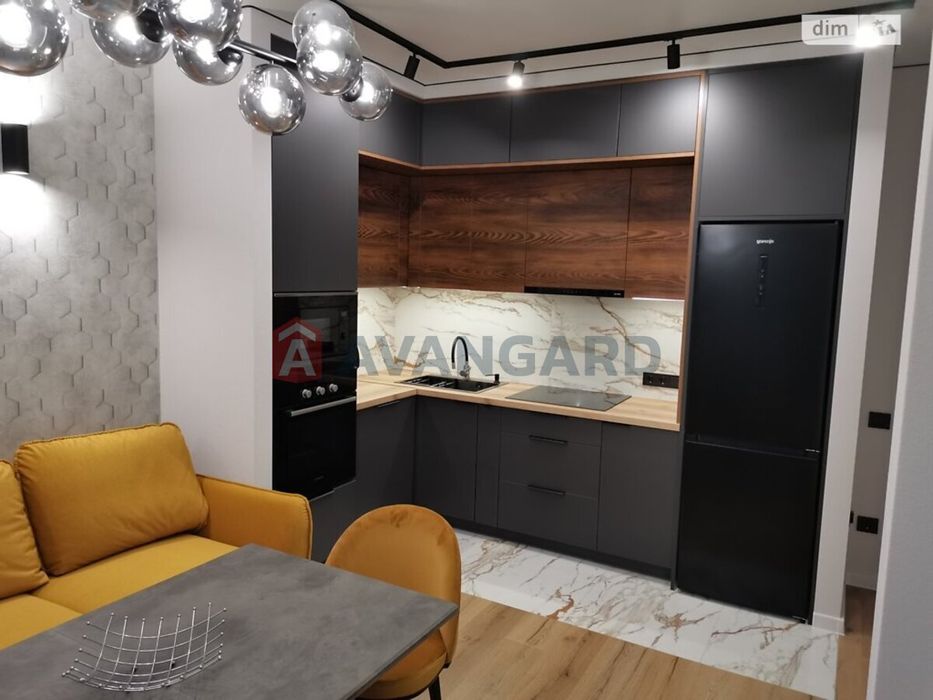 Продаж двокімнатної квартири з ремонтом в новобудові!