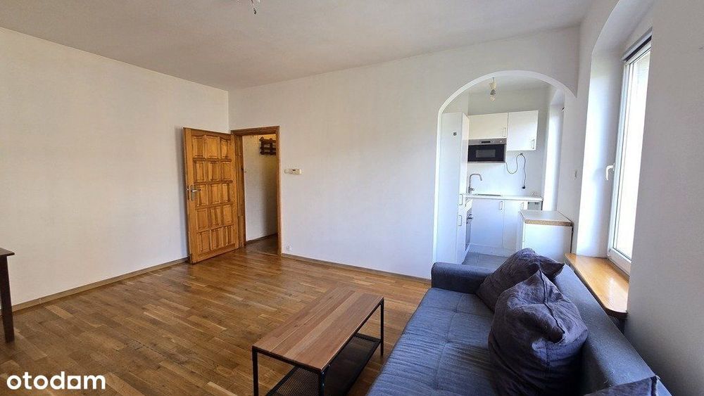Przestronne 2 pokoje w centrum!