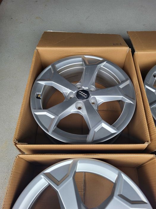 [289] 17 Cali 5x112 ET38 Felgi aluminiowe Audi A3 A4 Oryginal