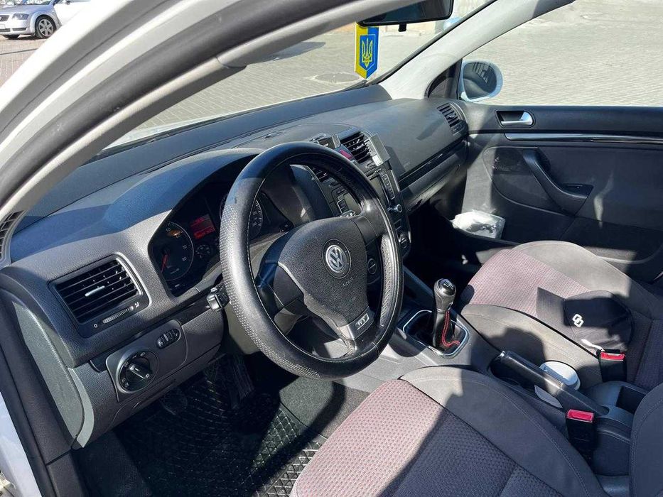 Volkswagen GOLF 5 GT