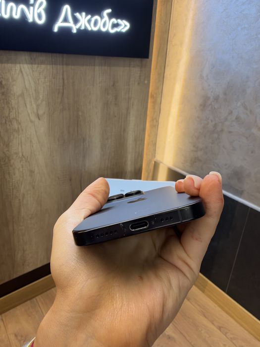 Used IPHONE 16Pro 256 Black Titanium Neverlock Костюшка,5 igrand