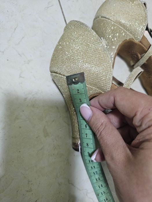 BD Dance, 40р, латина, блискуче танцювальне взуття