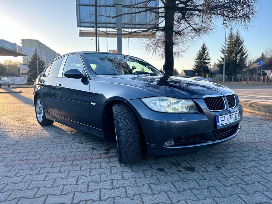 Bmw e90 2005 rok