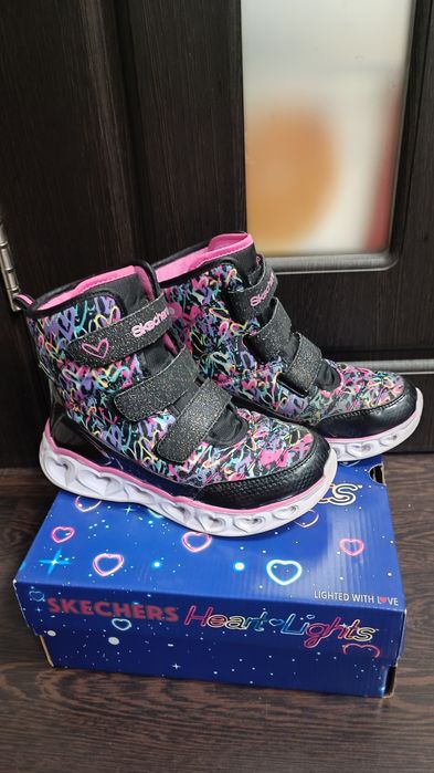 Зимові чоботи Skechers для дівчинки